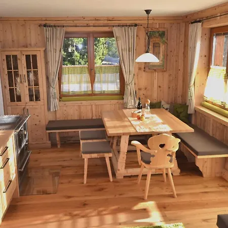 Ferienhaus Hochsonnegg 韦伯格